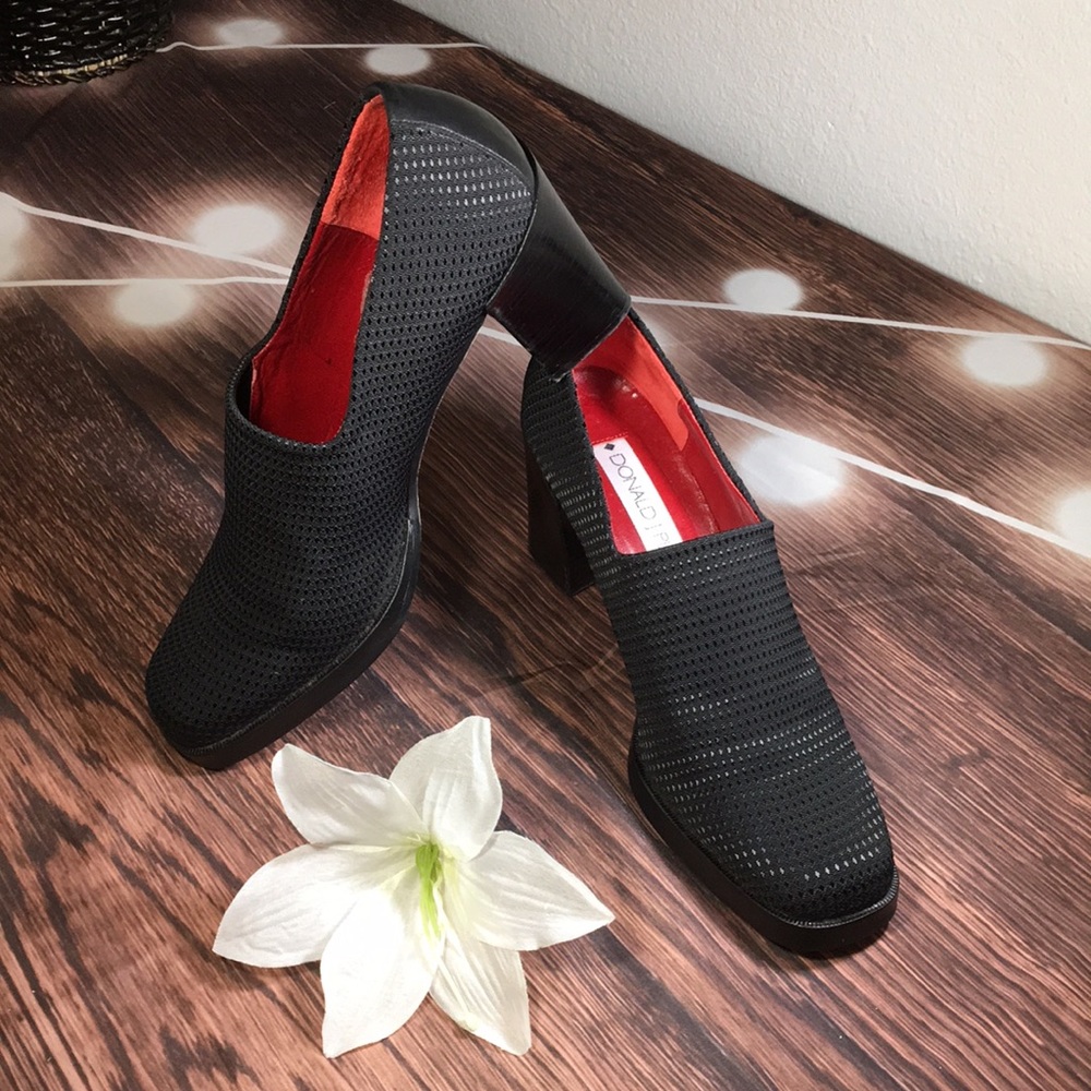 Donald J Pliner Black Woven Pumps.